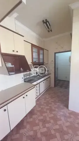 Apartamento de 3 quartos em condomínio com piscina — photo 24