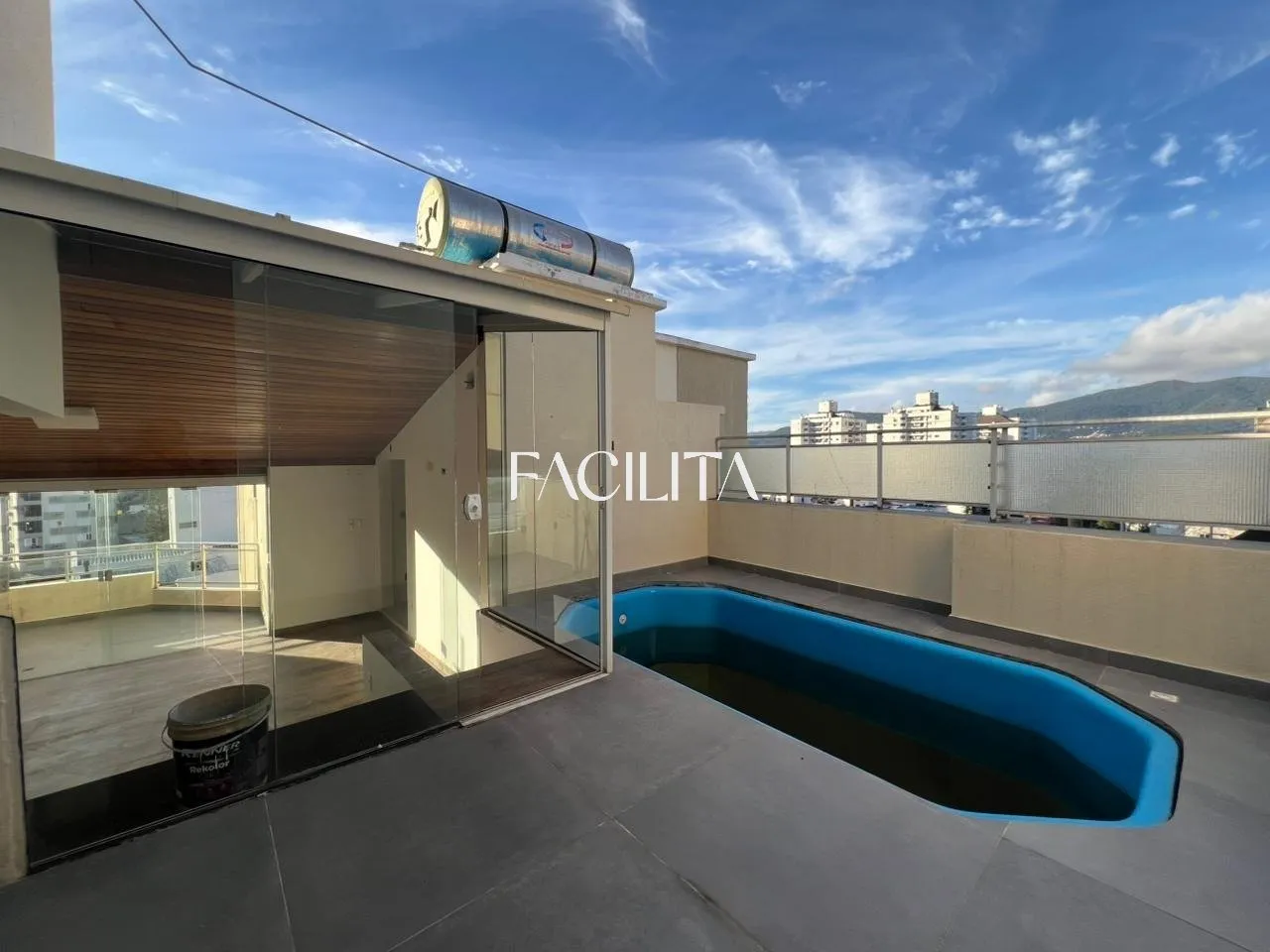 Apartamento de 5 dormitorios con 2 suites, 199 m²