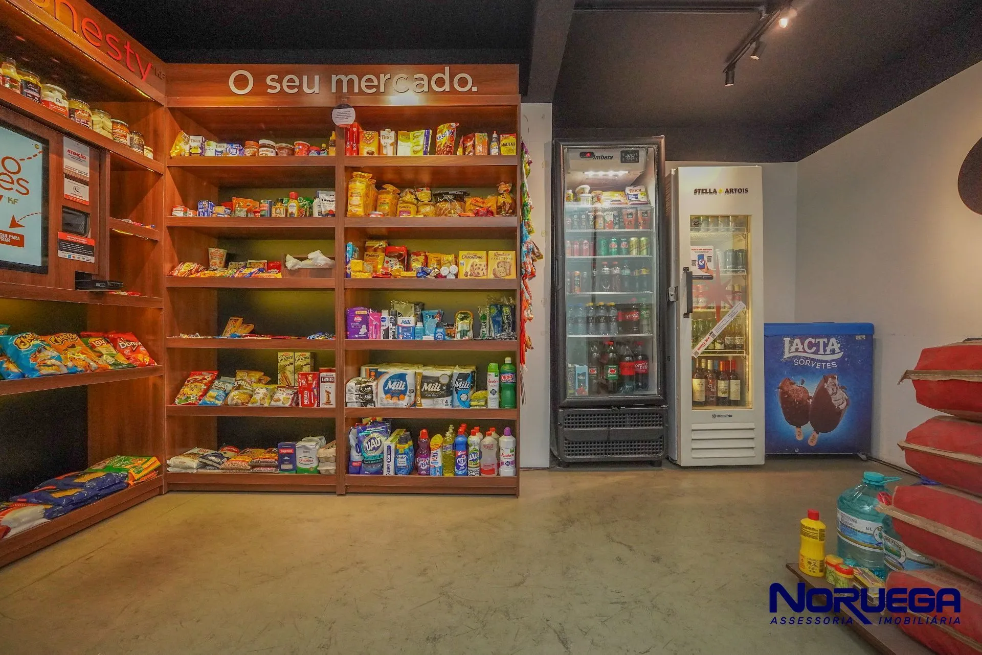 Apartamento com piso de madeira ou laminado, Cristo Rei — photo 28