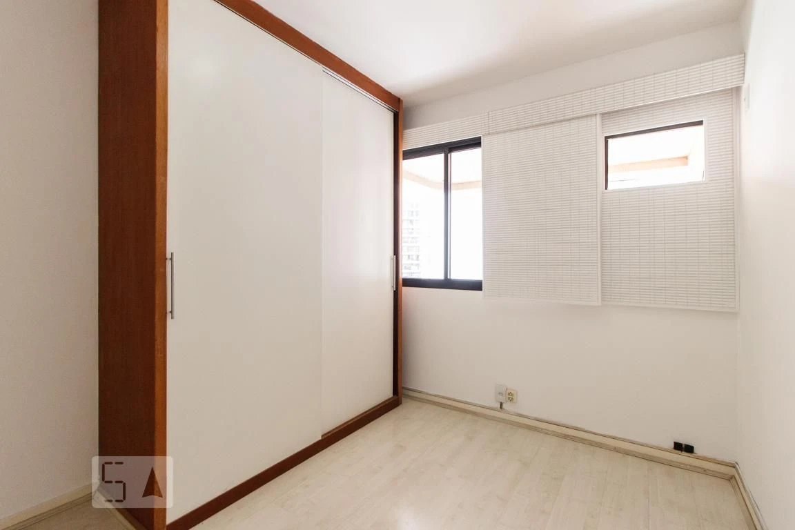 2-bedroom rental apartment with en-suites and 1 parking spot — photo 12