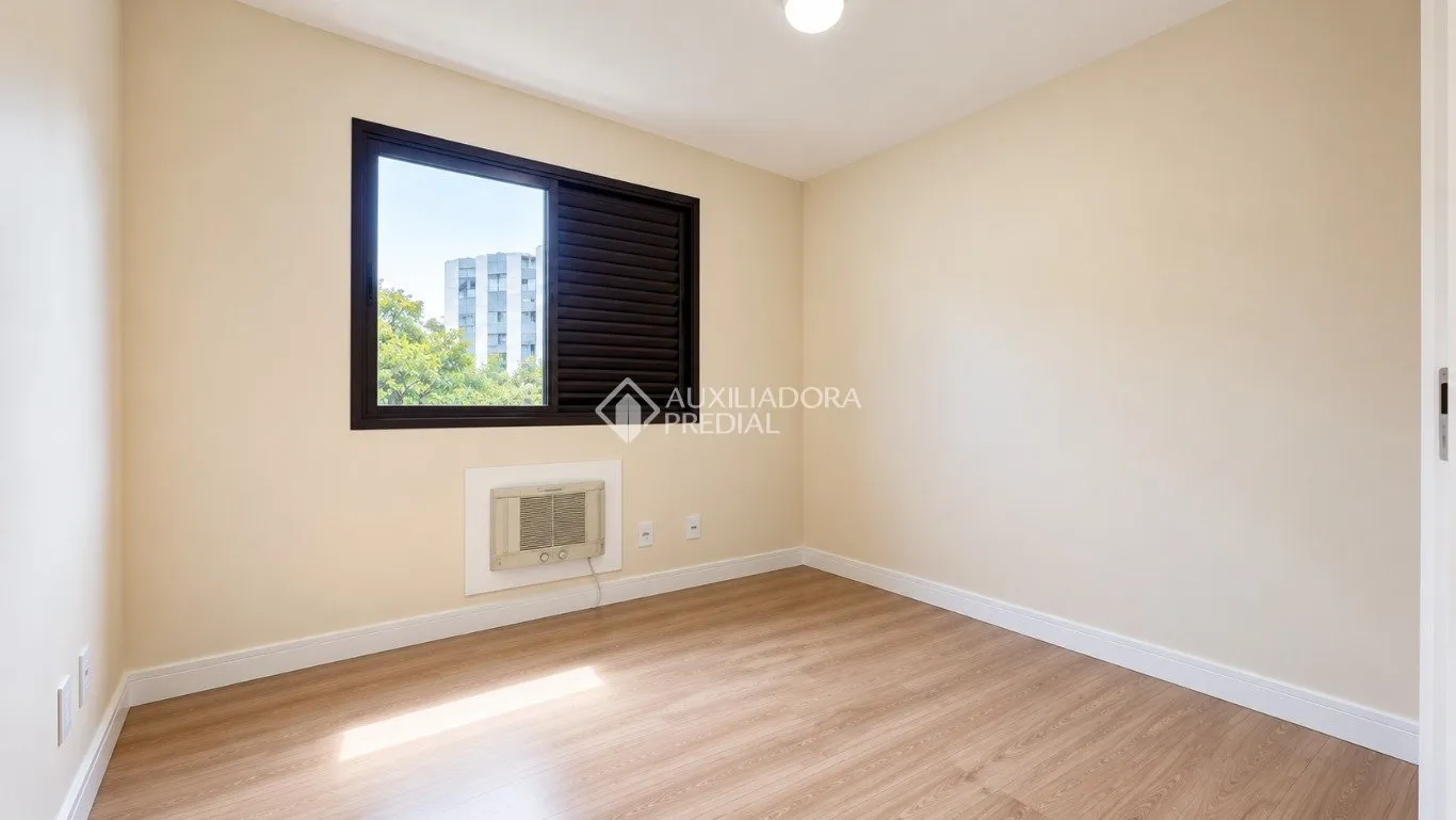 2-bedroom apartment with a washing machine in Florianópolis — photo 5