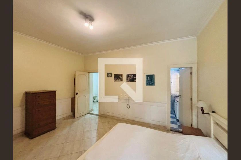230 m² apartment with a bathtub and a home office — photo 29