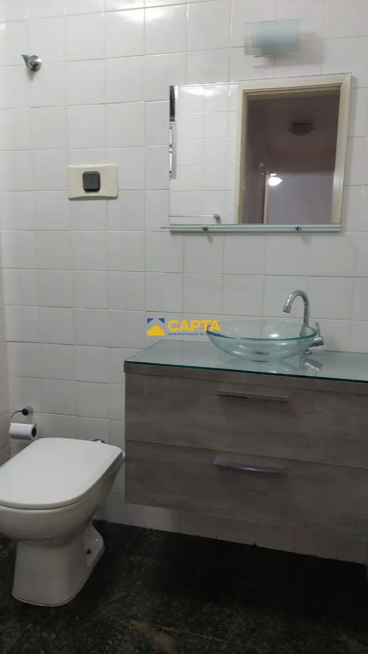 2-bedroom 2-bath apartment with 1 parking space — photo 8