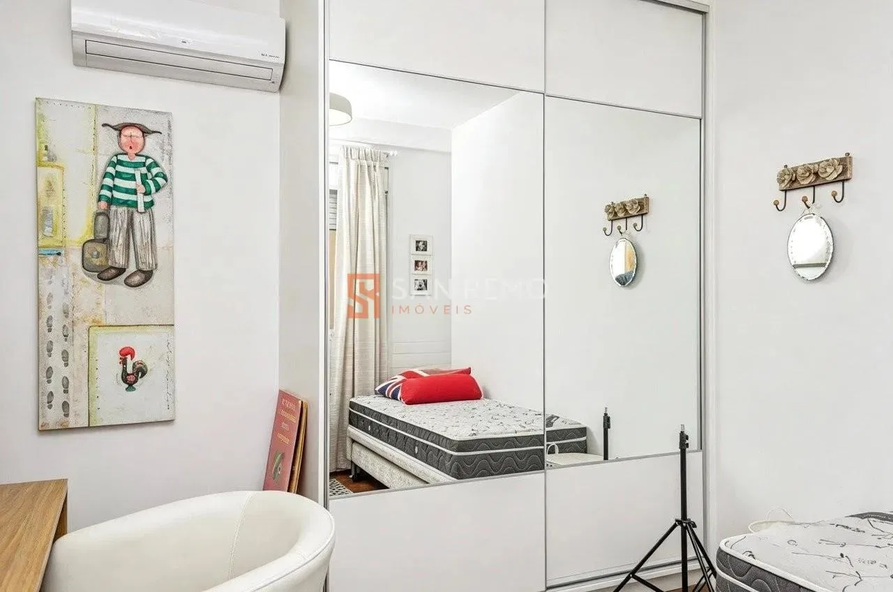 Furnished apartment, 160 m², with a grill on the balcony — photo 26