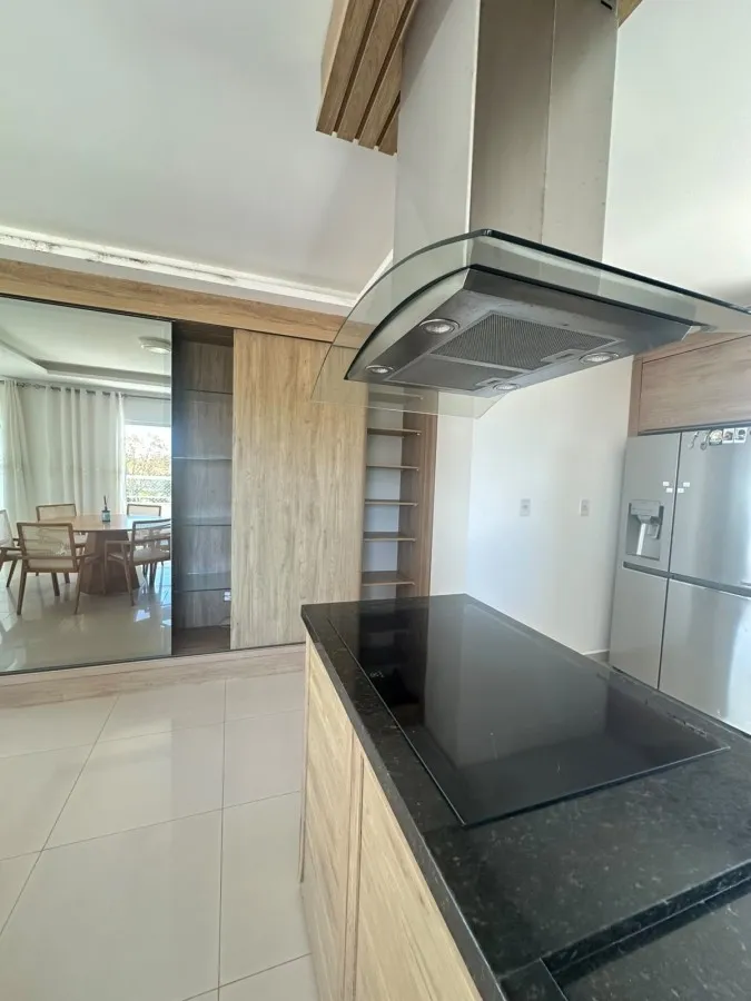 Mountain view in a 3-bedroom apartment, 231 m² — photo 8