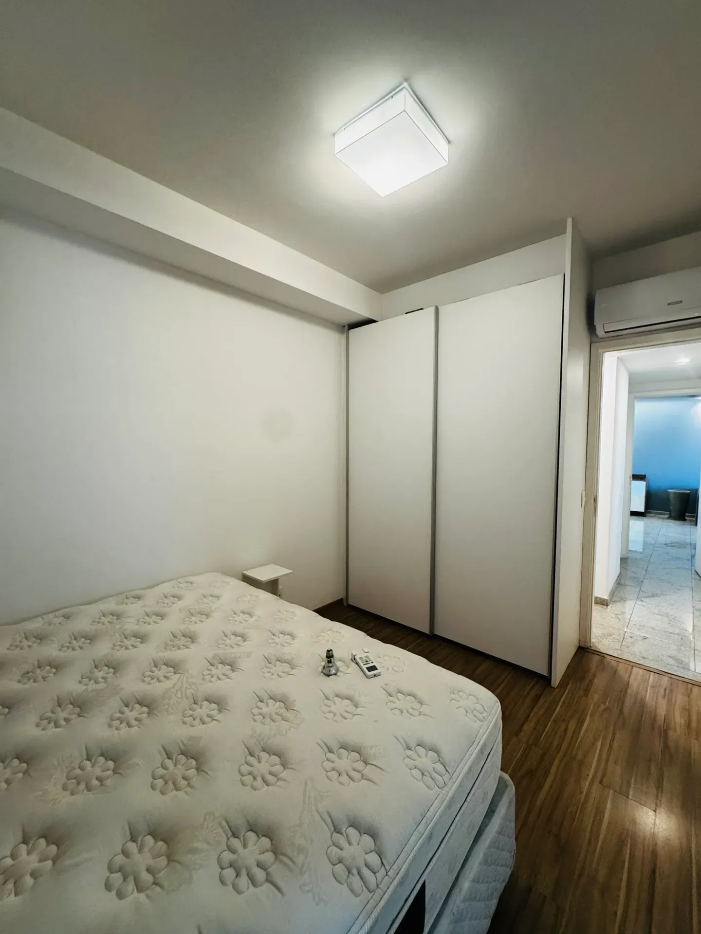 4-bedroom apartment with a park view in Rio de Janeiro — photo 2