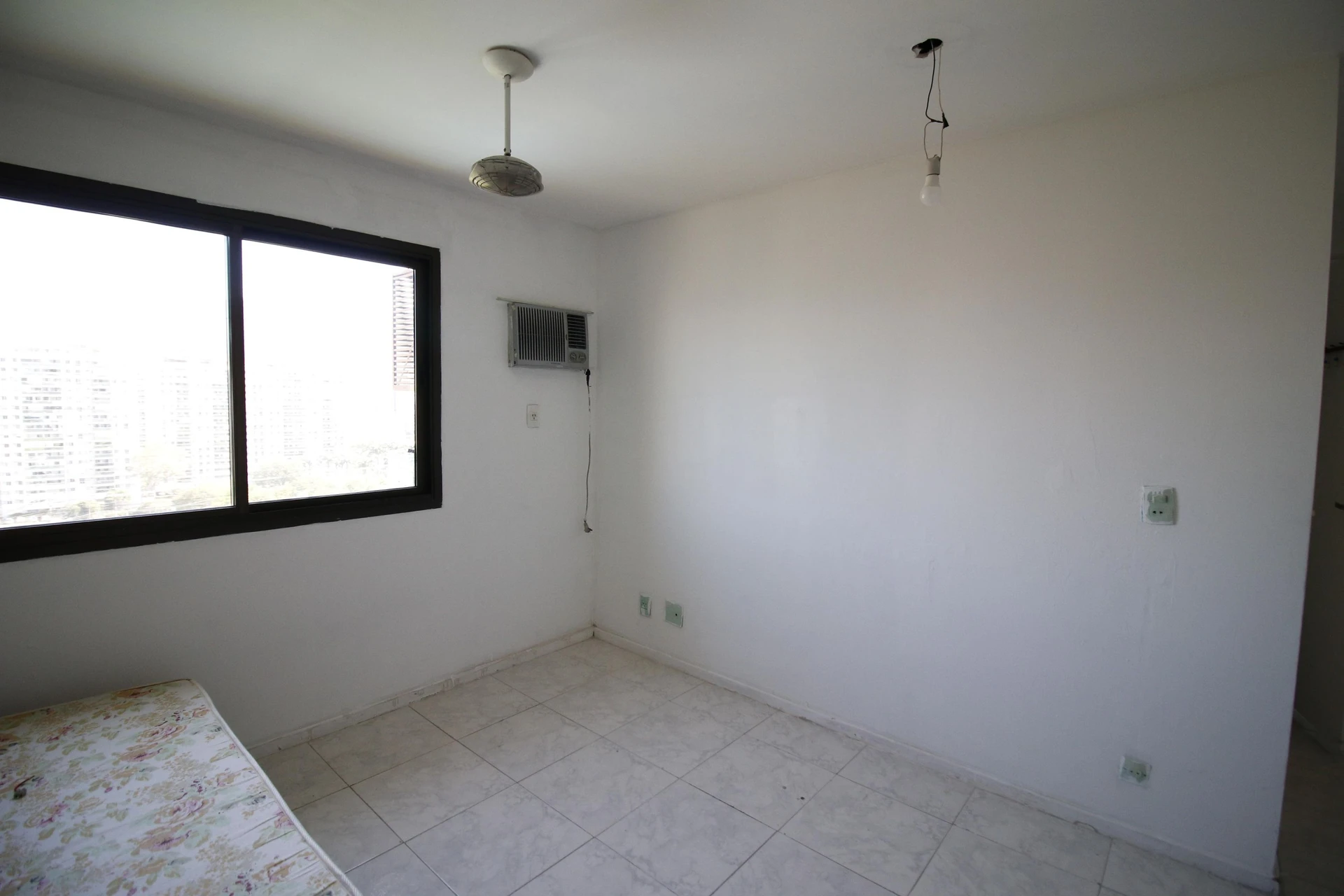 Apartamento mobiliado com 3 quartos e varanda — photo 16