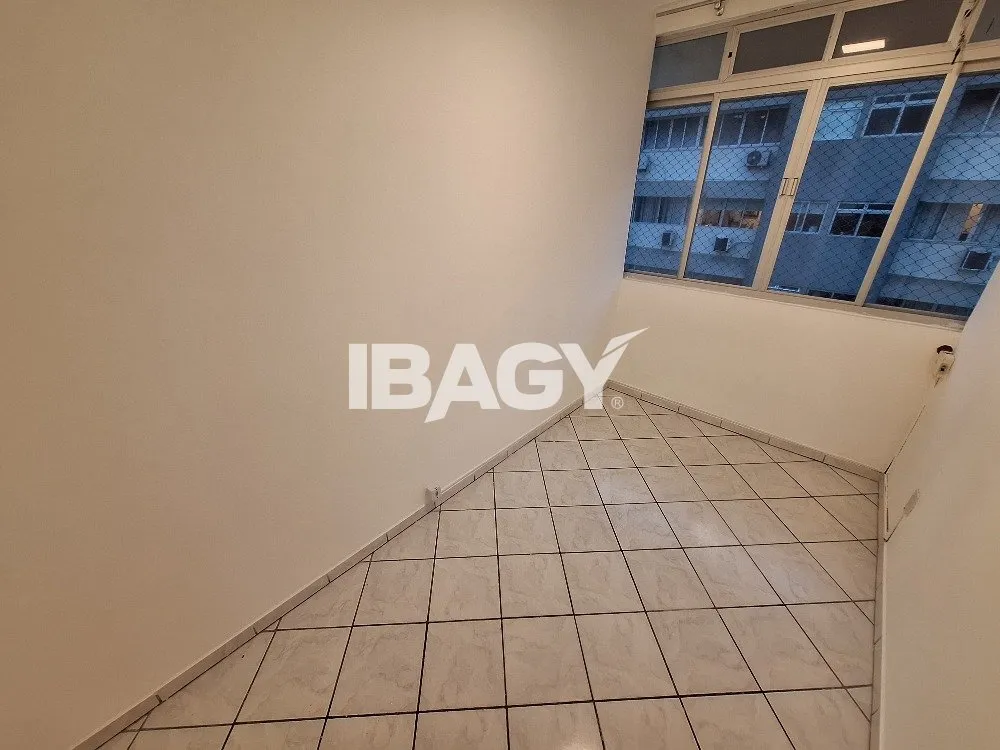 Apartamento de 69 m² con 3 dormitorios y cocina a gas — photo 10