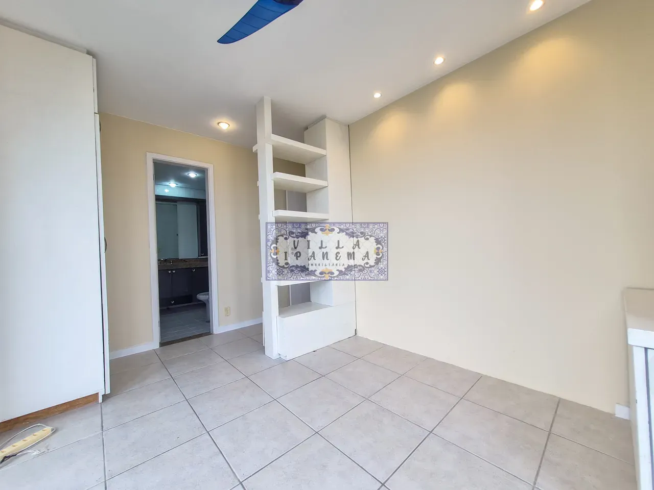 200 m² apartment with 3 en-suite bedrooms and private BBQ — photo 40