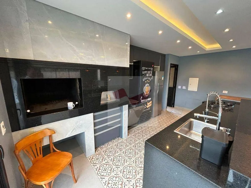 Rental house with 3 bedrooms and 4 bathrooms — photo 39