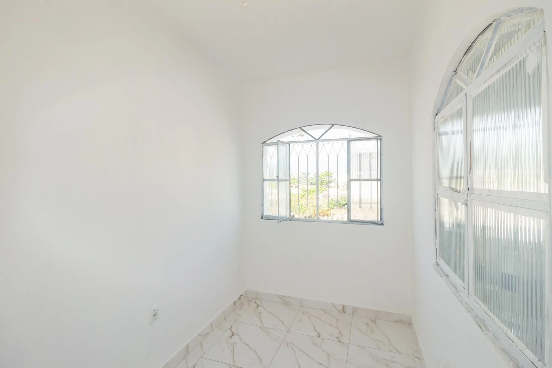 House, 80 m², with a grill on the balcony — photo 18