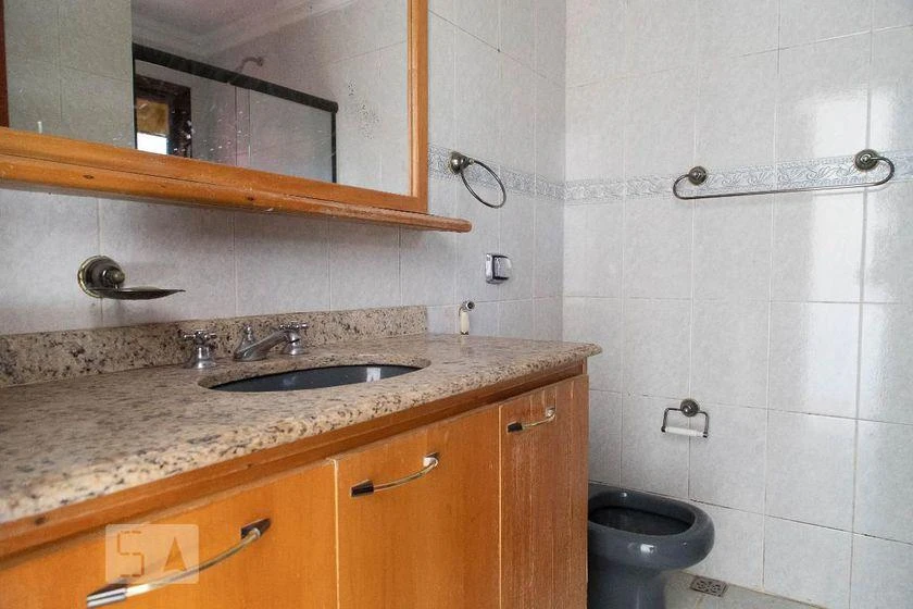 Будинок: 4 спальні, 1 з власною ванною кімнатою, 398 м² — photo 24