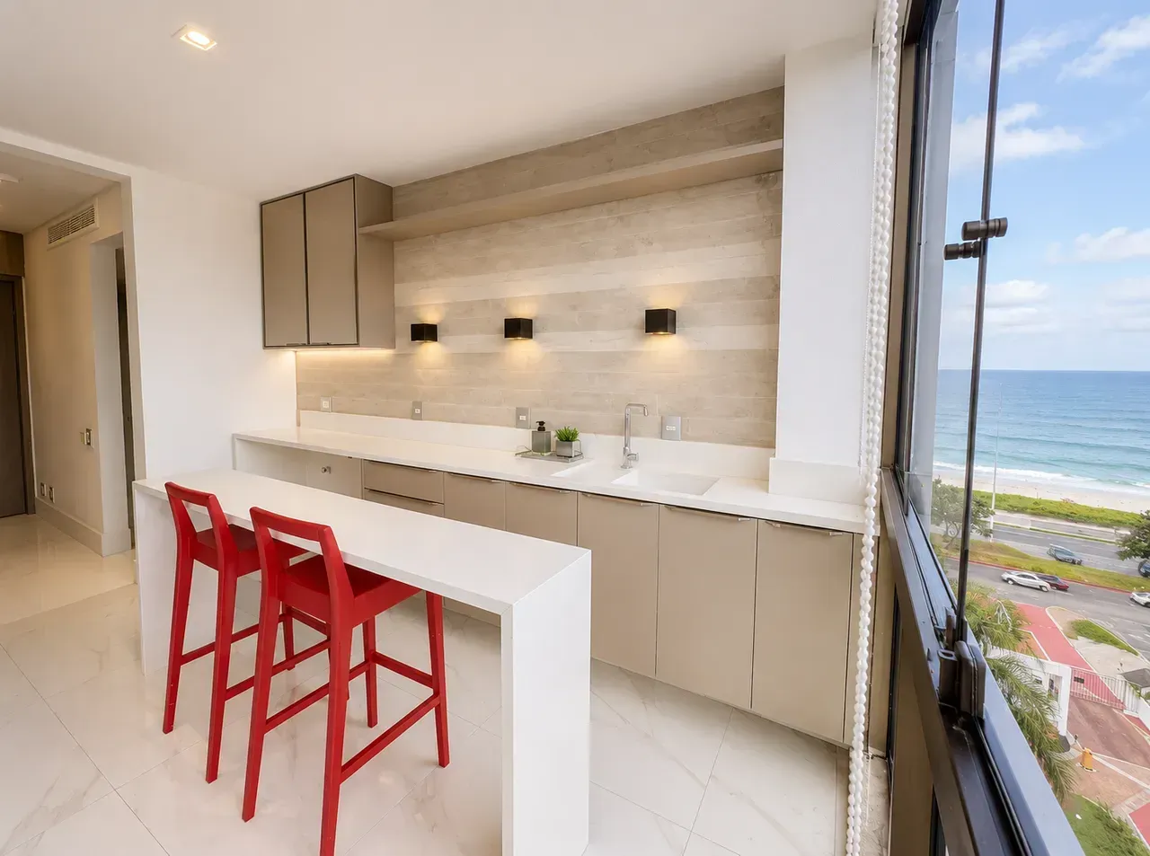 Furnished duplex penthouse with 2 en-suite bedrooms — photo 13