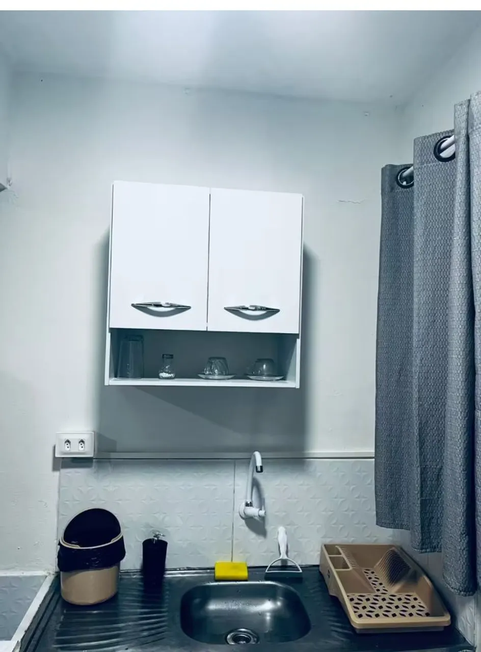 Оренда студії з компактною кухнею та 1 спальнею — photo 3