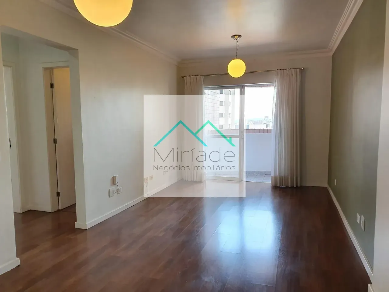 3-bedroom apartment with a home office