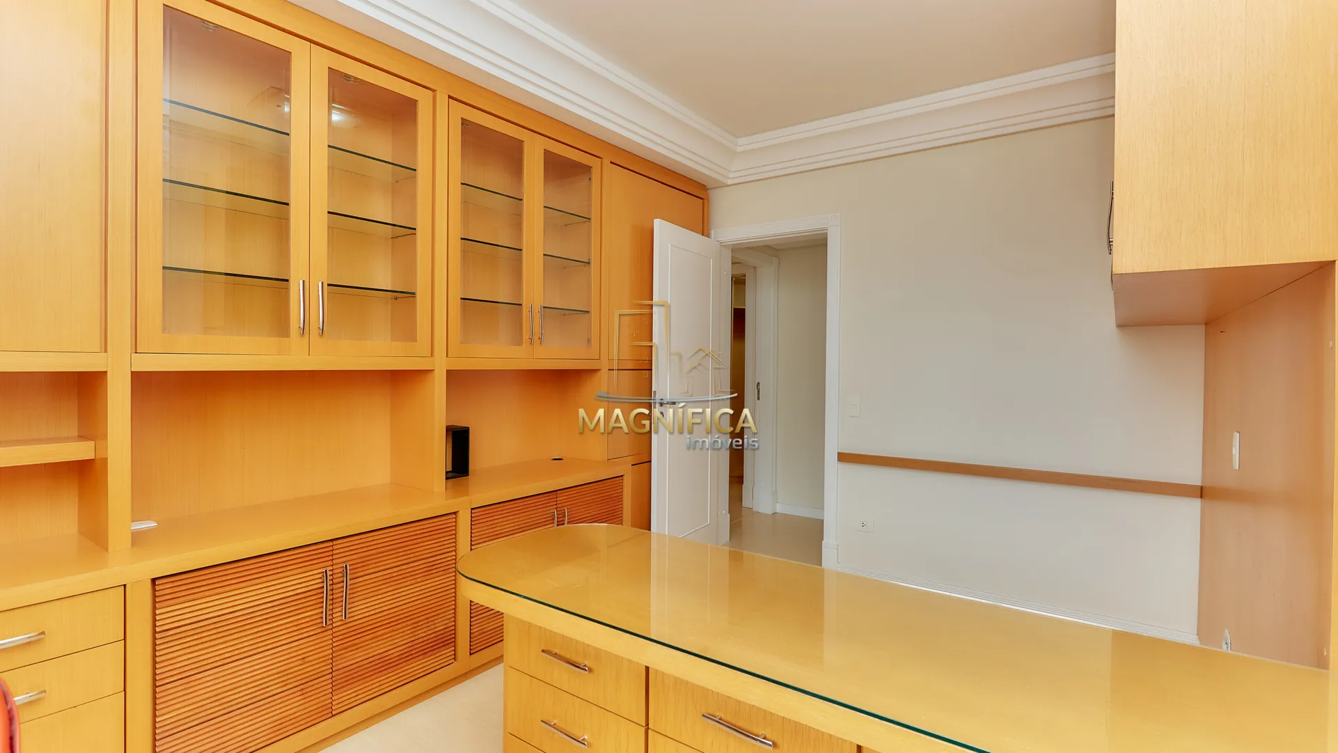 Apartamento de 322 m² con 3 suites y 4 plazas de garaje — photo 26