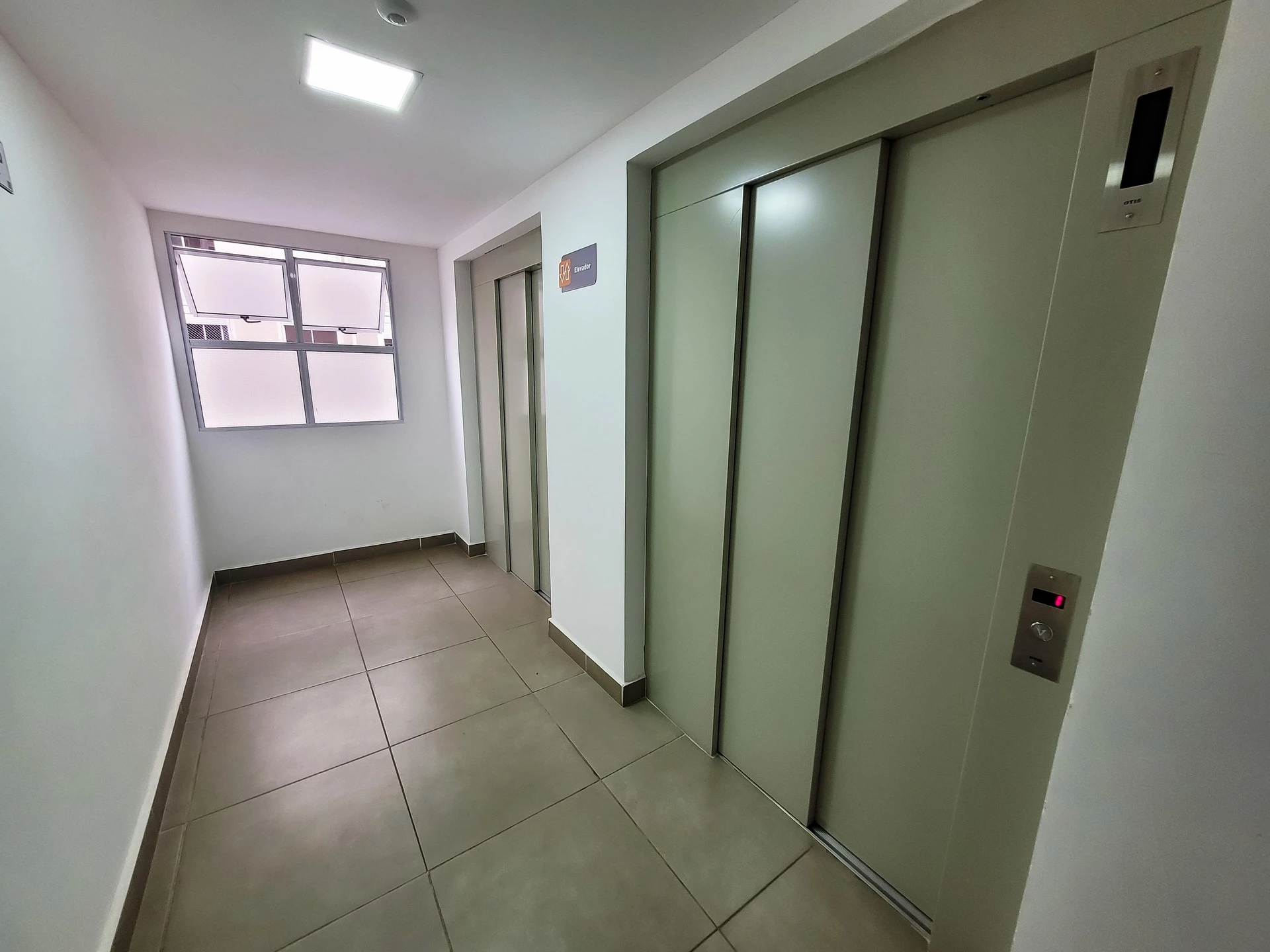 Apartamento sin amueblar con 2 dormitorios y 2 baños — photo 46