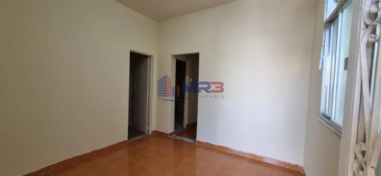 Casa com 3 quartos e cozinha com fogão a gás — photo 2