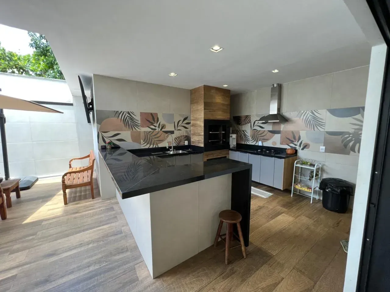Furnished house with 4 bedrooms and 4 bathrooms — photo 17