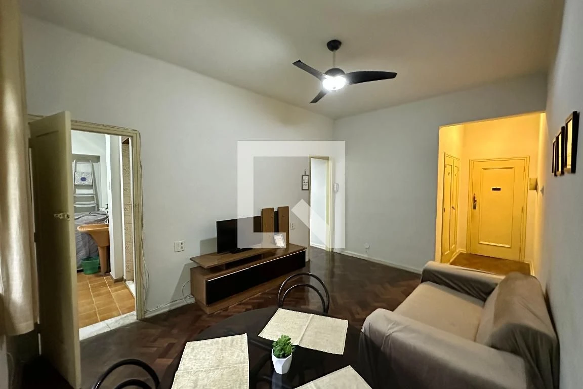 Furnished 1-bedroom apartment with a gas stove — photo 5