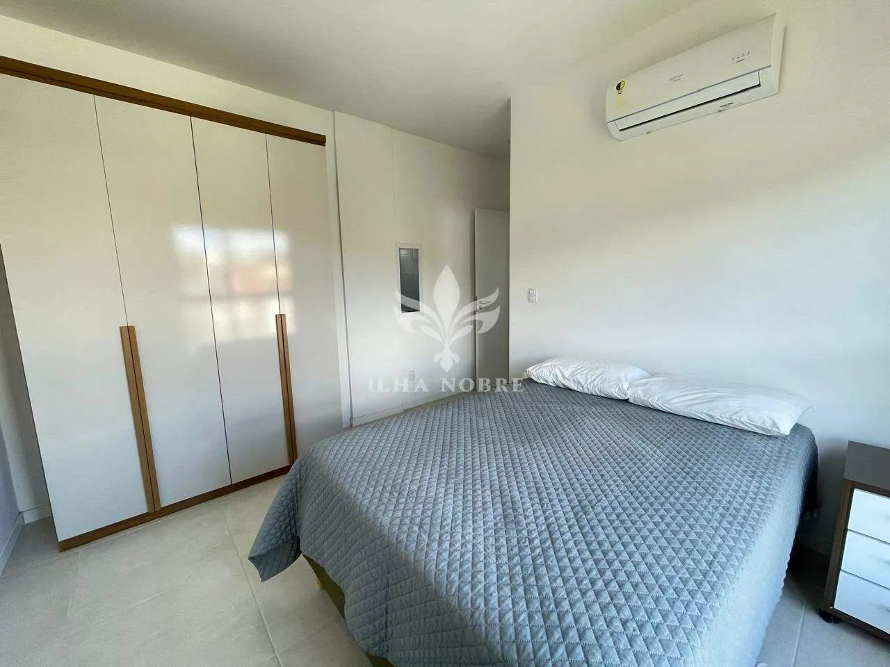 Furnished 3-bedroom apartment with 1 suite and balcony — photo 19