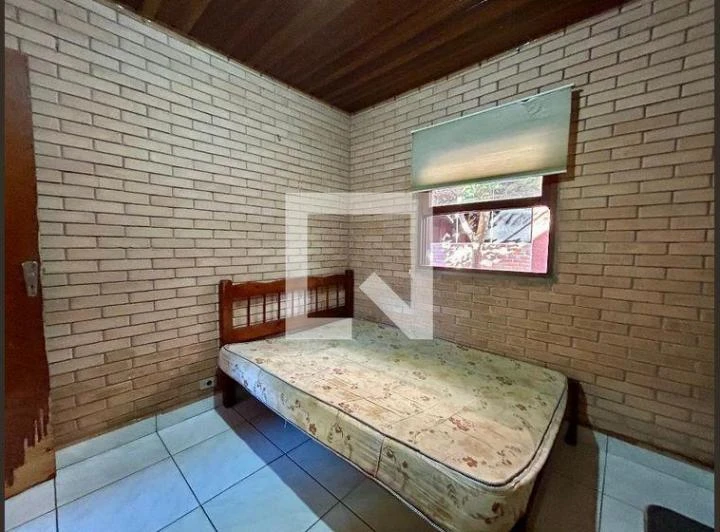 Apartamento amueblado de 2 dormitorios con balcón y jardín privado — photo 6