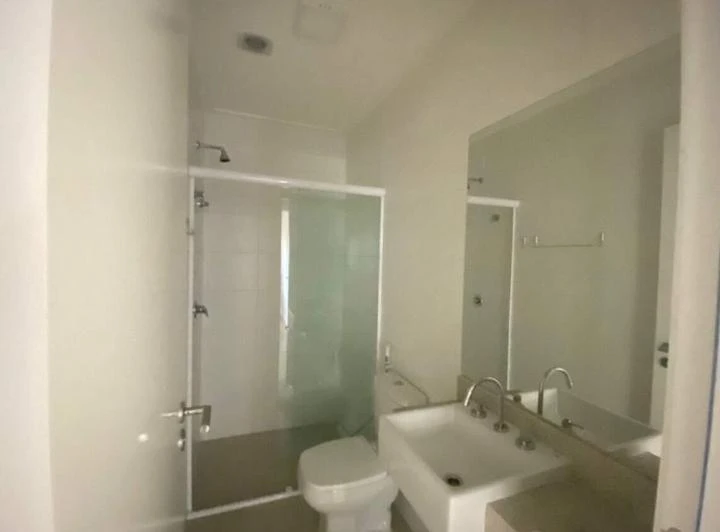 Apartamento de 2 dormitorios con 2 plazas de aparcamiento — photo 7