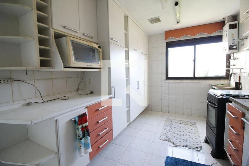 Квартира-котедж із 3 спальнями та 159 м² балконом — photo 42