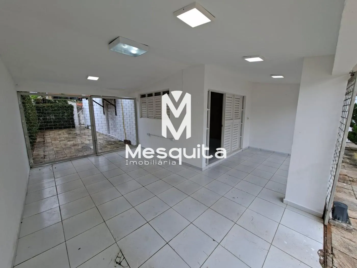 Будинок: 3 спальні, усі з власною ванною кімнатою, 360 м² — photo 12