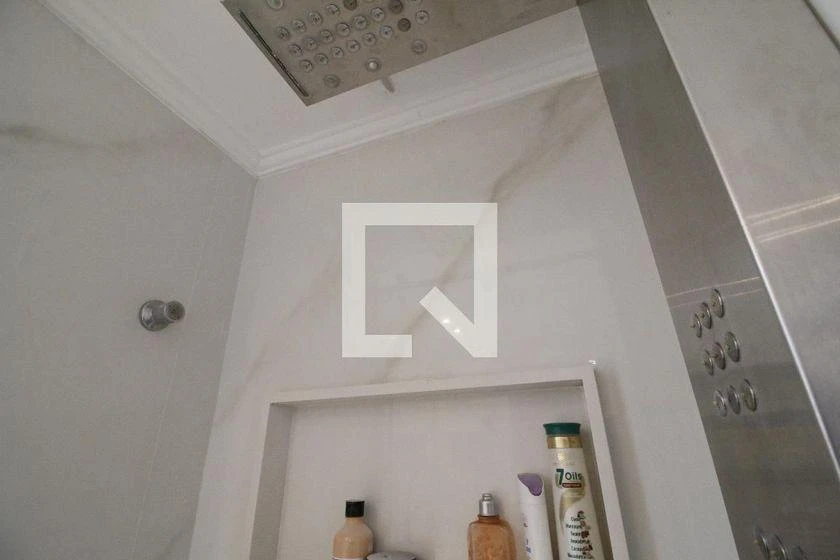 Квартира з 2 спальнями, у будинку є тренажерний зал — photo 23