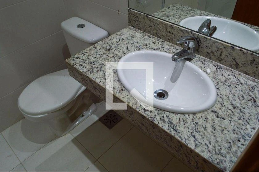 188 m² house with 4 en-suite bedrooms and 3 parking spots — photo 40