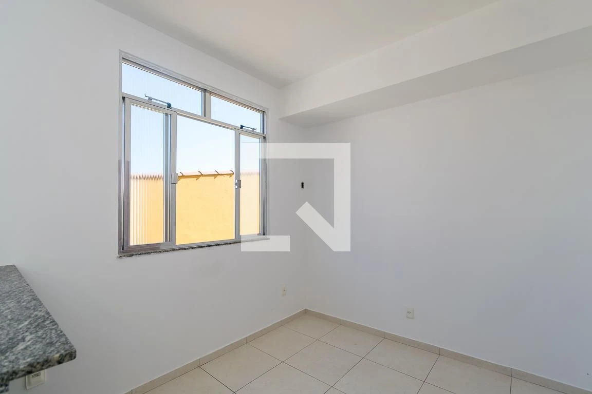 Apartment with 2 bedrooms and a gas stove — photo 10