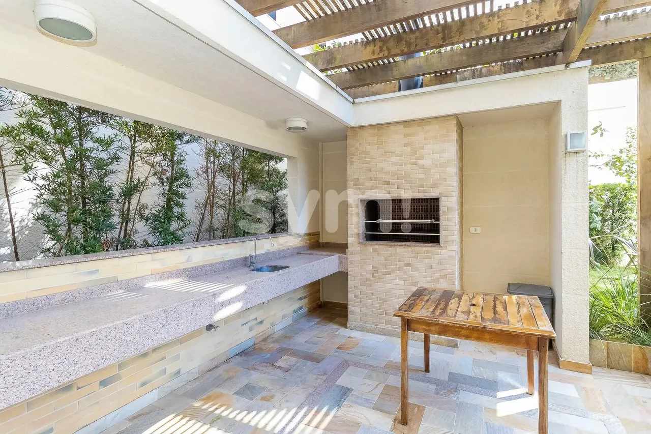 Furnished 4-bedroom apartment with 227 m² and 3 parking — photo 17