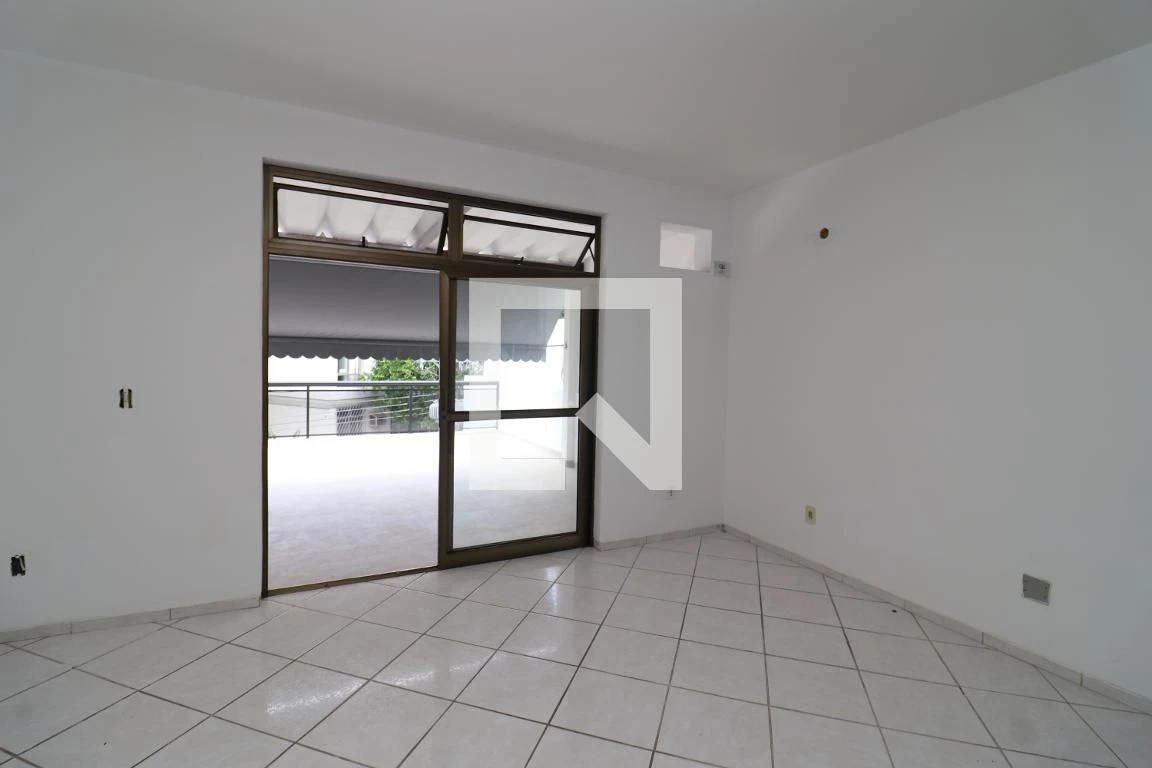 4-bedroom house, 200 m² — photo 11