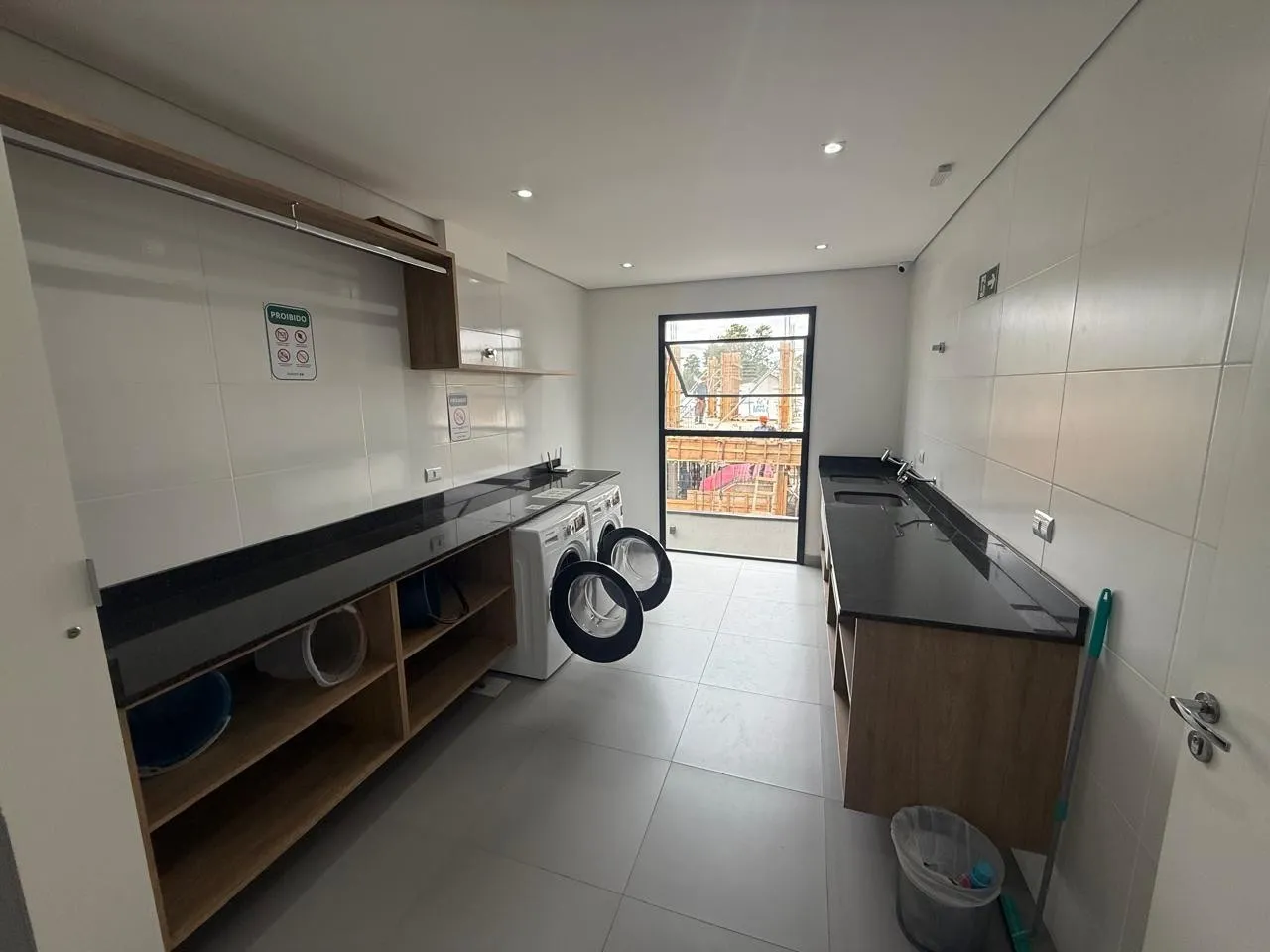 Rental apartment with 1 bedroom and 1 parking spot — photo 3