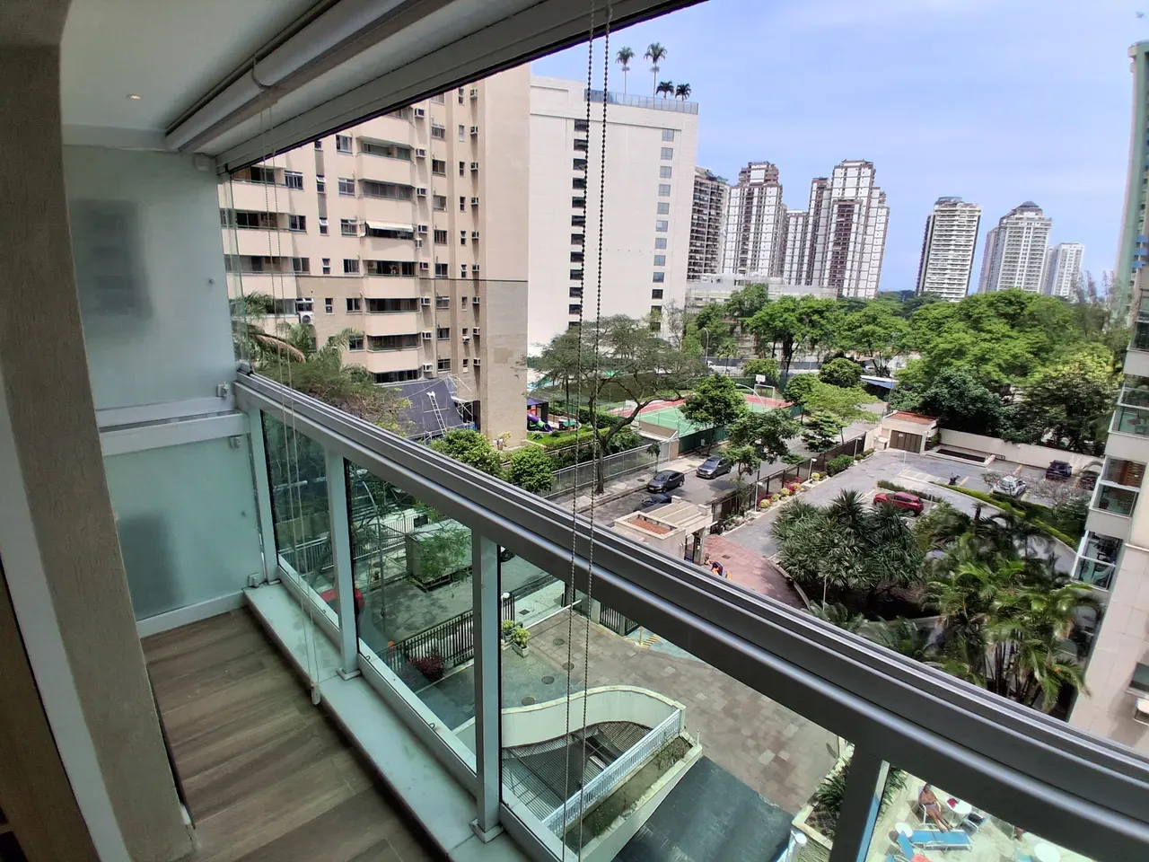 One-bedroom apartment with a dishwasher in Rio de Janeiro — photo 13