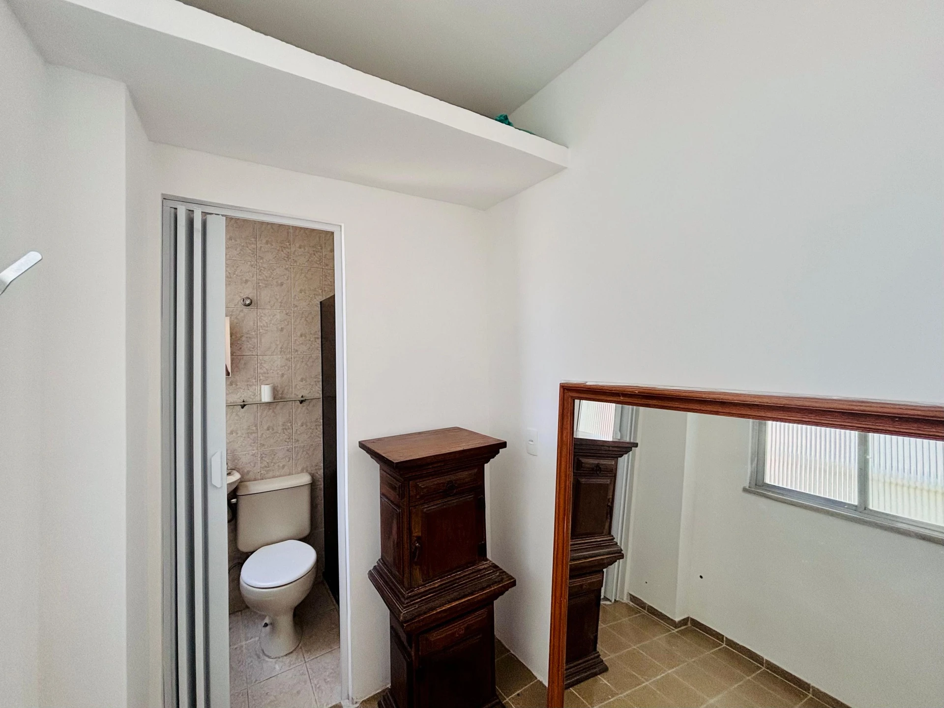 3-bedroom apartment with a mountain view — photo 34