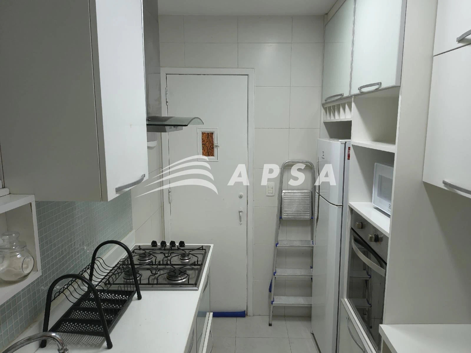 Квартира з 2 спальнями, у будинку є тренажерний зал — photo 8