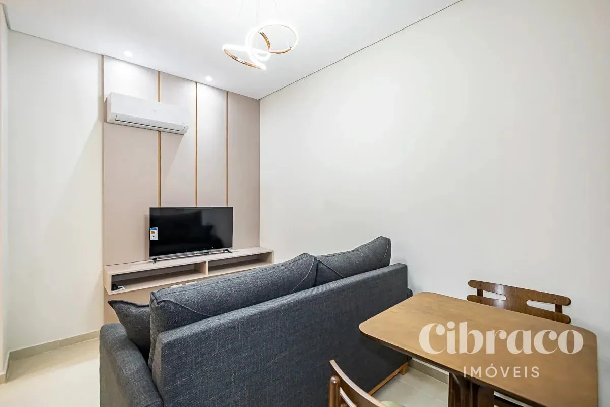 Furnished apartment, 31 m², with a glass-enclosed balcony — photo 10