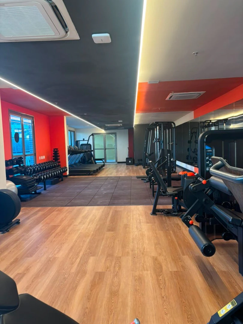 Apartamento de 90 m² com 2 suítes e cozinha aberta — photo 11