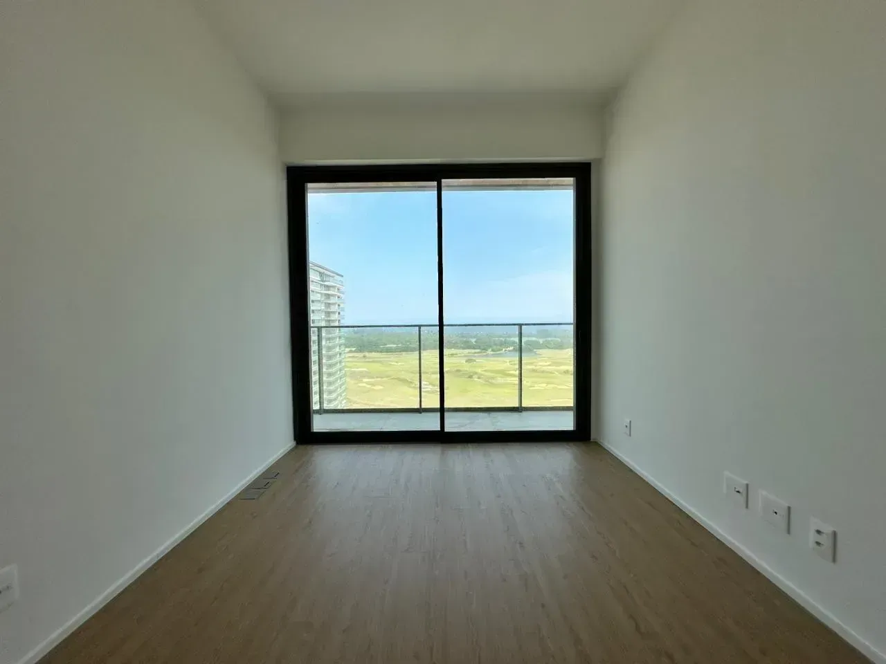 3-bedroom apartment with 6 bathrooms and 3 parking spots — photo 13
