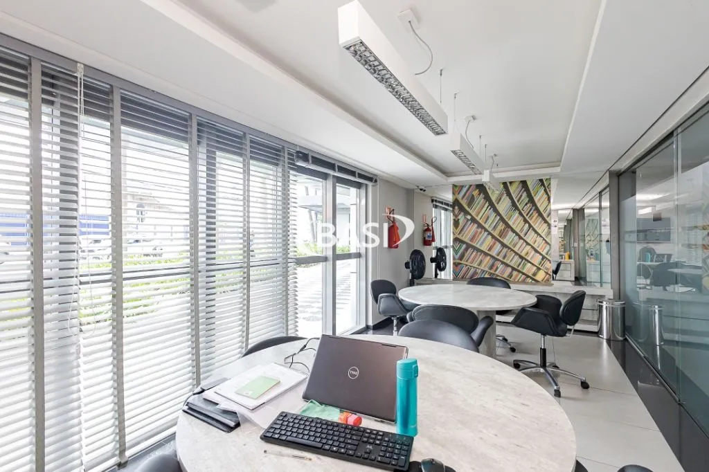 Estudio amueblado de 42 m² en el 15º piso con balcón — photo 18