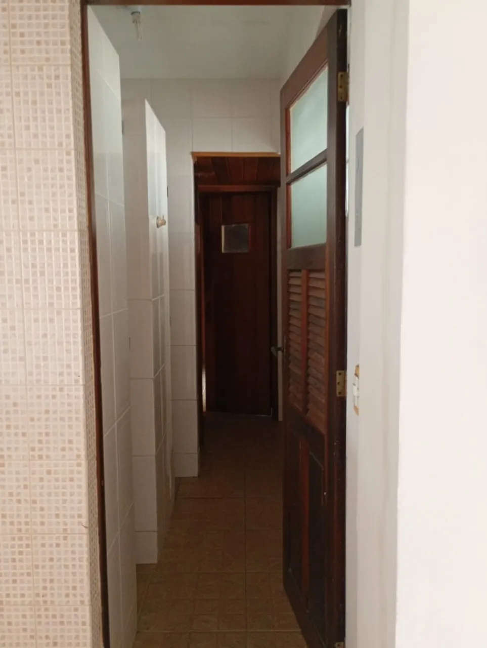 Furnished rental house with 3 bedrooms and 5 bathrooms — photo 16