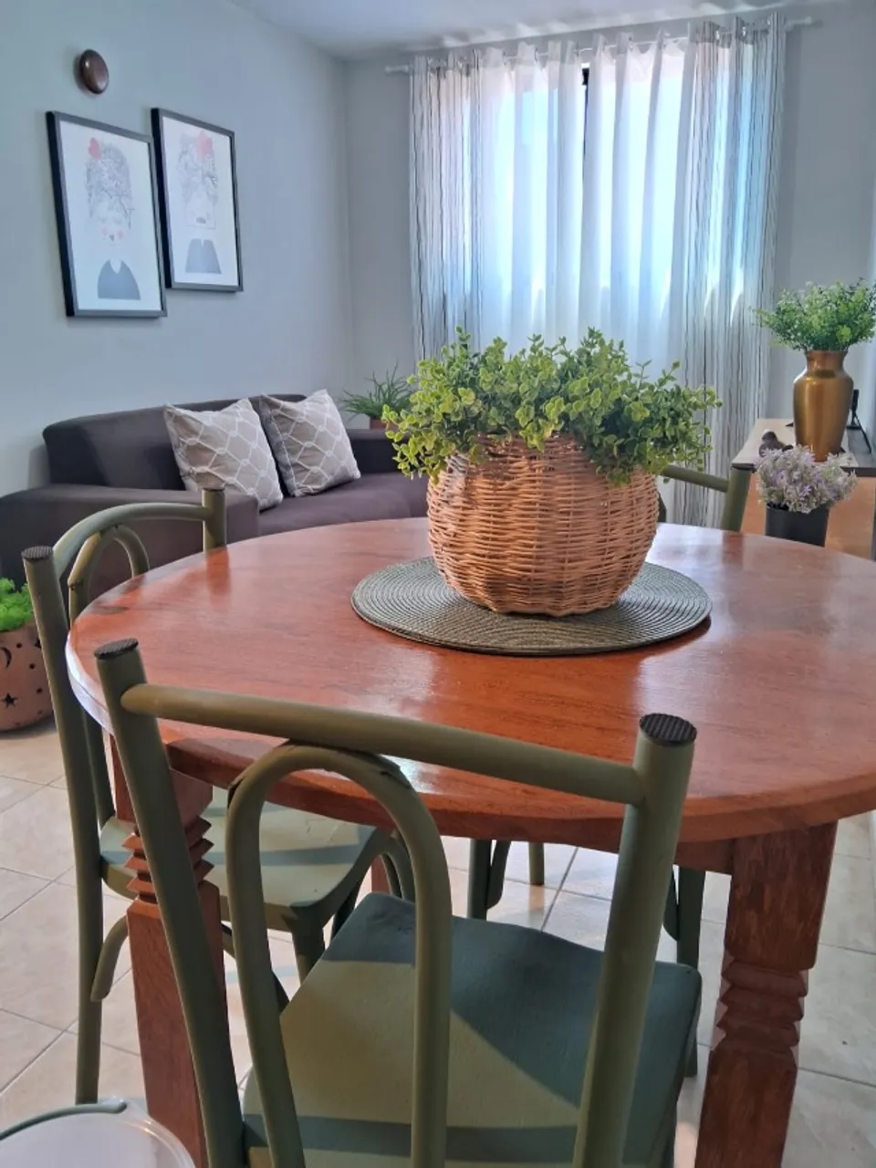 Furnished studio in a building with a pool