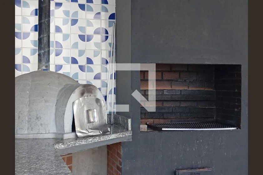 Apartamento de 2 dormitorios con cocina cerrada y cocina a gas — photo 42