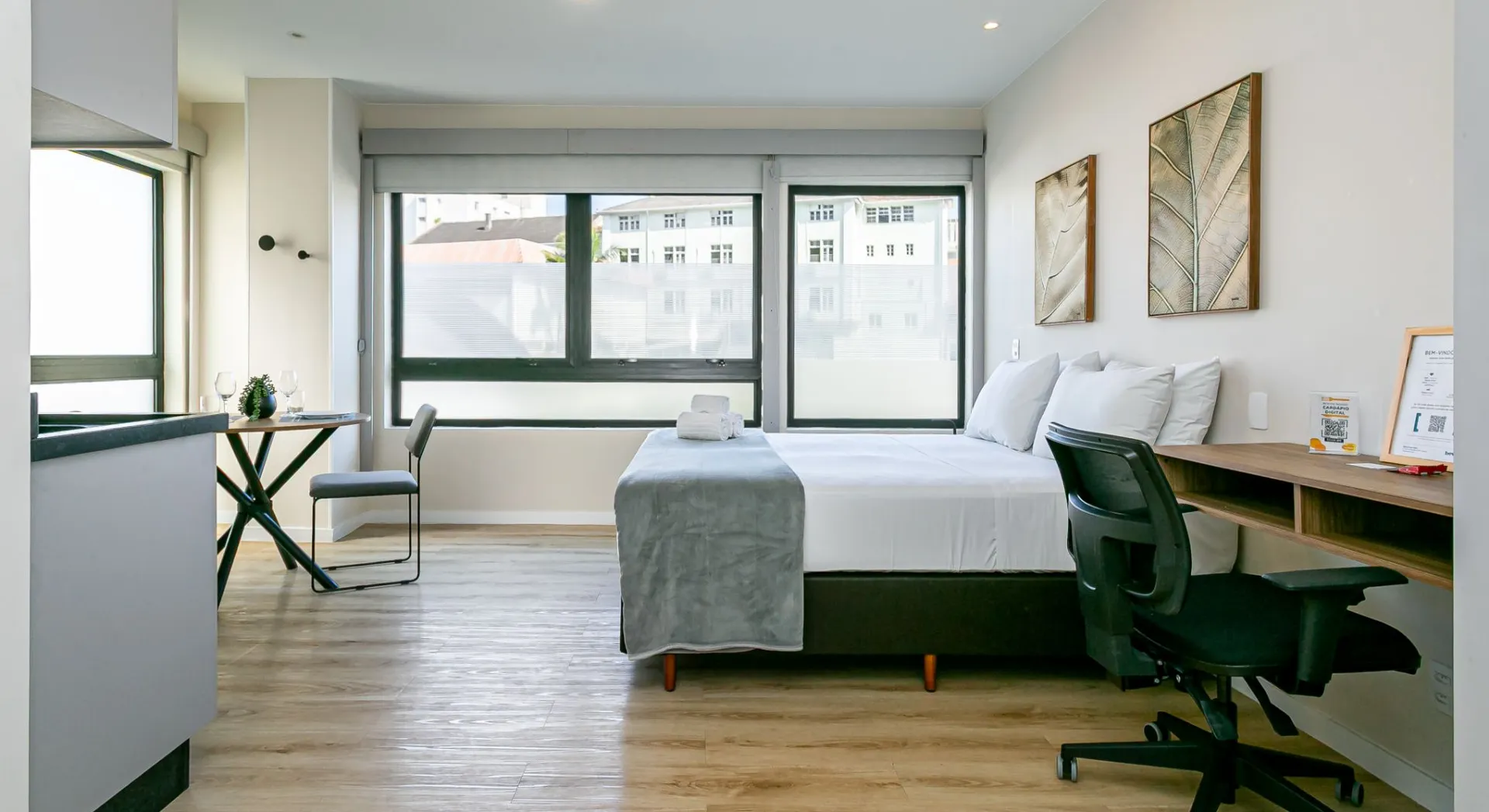 Облаштований студіо 30 м² із власним садом — photo 3