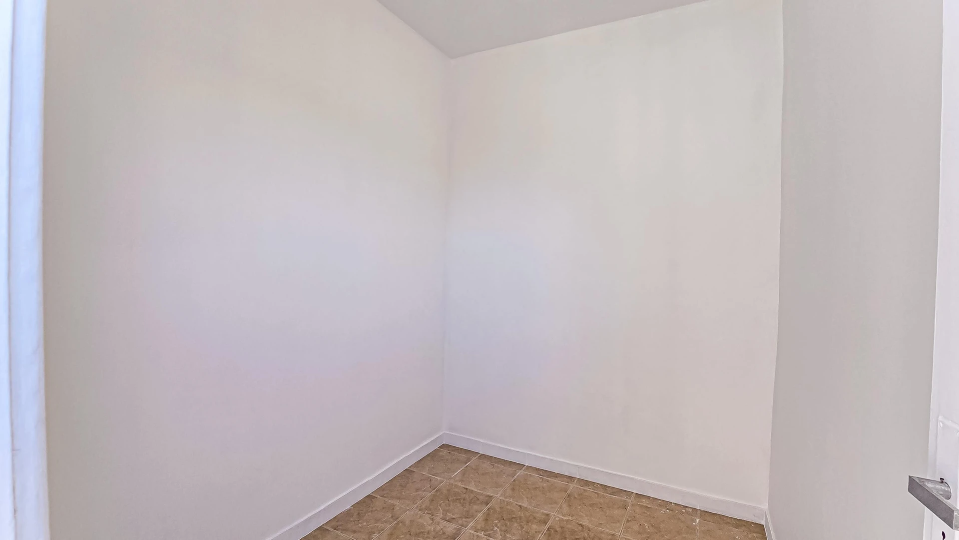 Apartamento con 2 habitaciones, 2 baños y 1 plaza de parking — photo 30