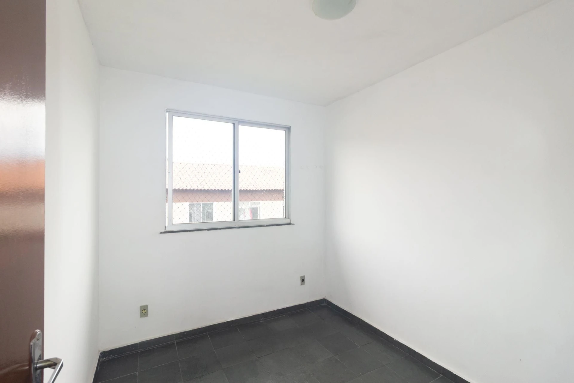 Apartamento de 2 dormitorios, cocina cerrada y mascotas — photo 20
