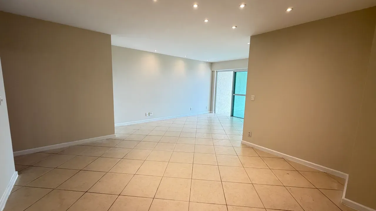 122 m² apartment with 3 bedrooms and garden views — photo 12