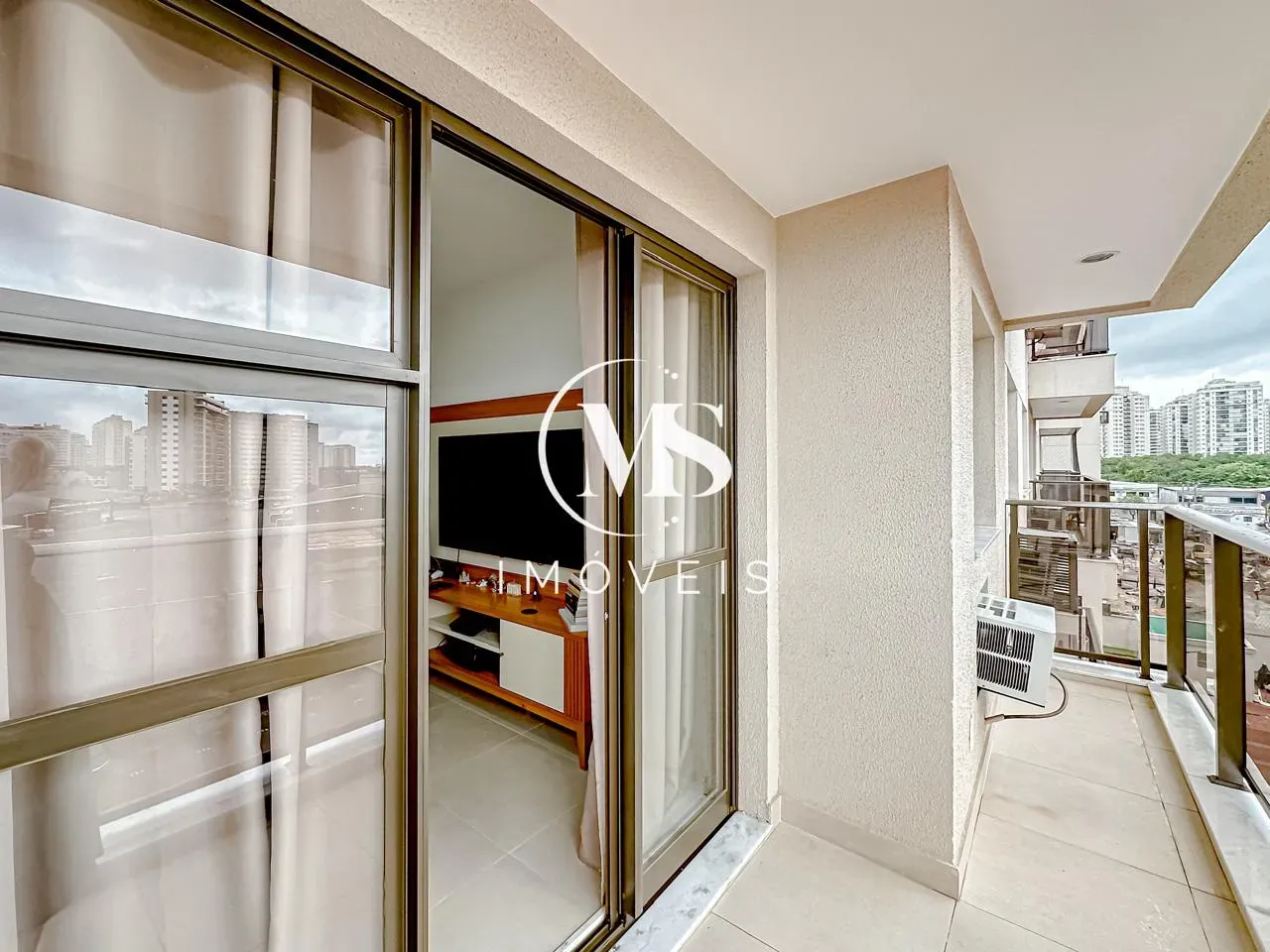 Furnished apartment, 66 m², with a washing machine — photo 16